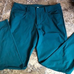 Green Lululemon ABC pant in 36 x 32. New sizing